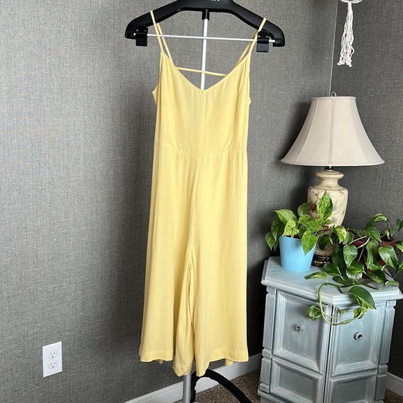Aeropostale Spring Pastel Yellow Jumpsuit - Picture 2 of 7